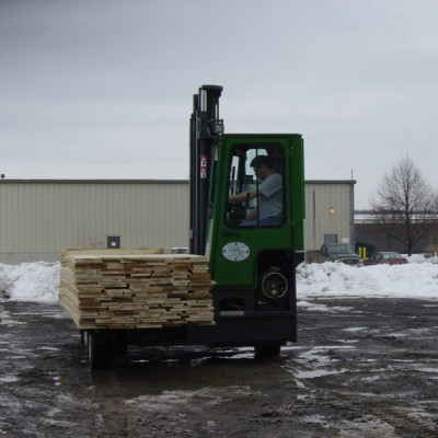 Combilift C-Serie Außeneinsatz